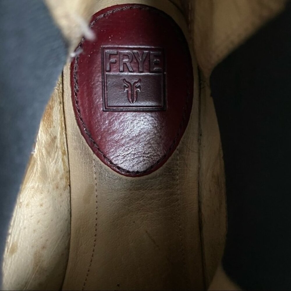 FRYE Women's Jillian Chelsea Boot size 6.5 - Picture 8 of 13